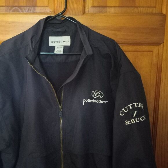 Cutter and Buck XL men's light jacket - Picture 3 of 9